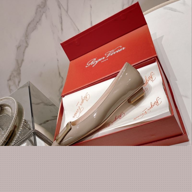 roger u1u1er flat shoes